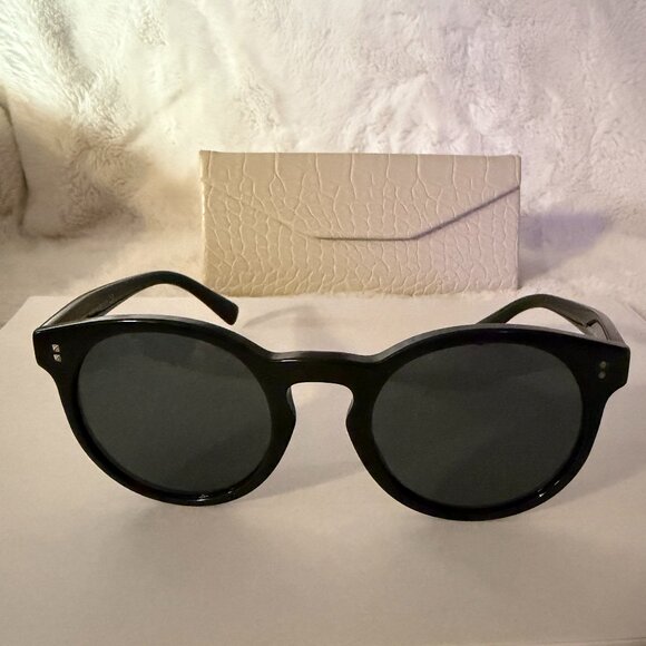 Valentino VA4009 col. 5010/87 Black Round Sunglasses main image 12